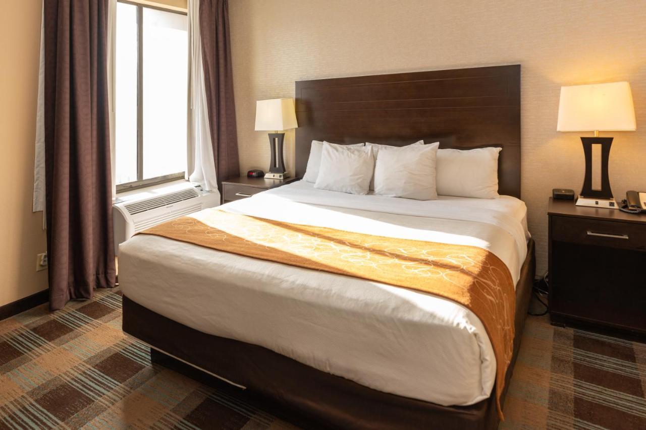 Comfort Suites Houston West At Clay Road Exteriör bild