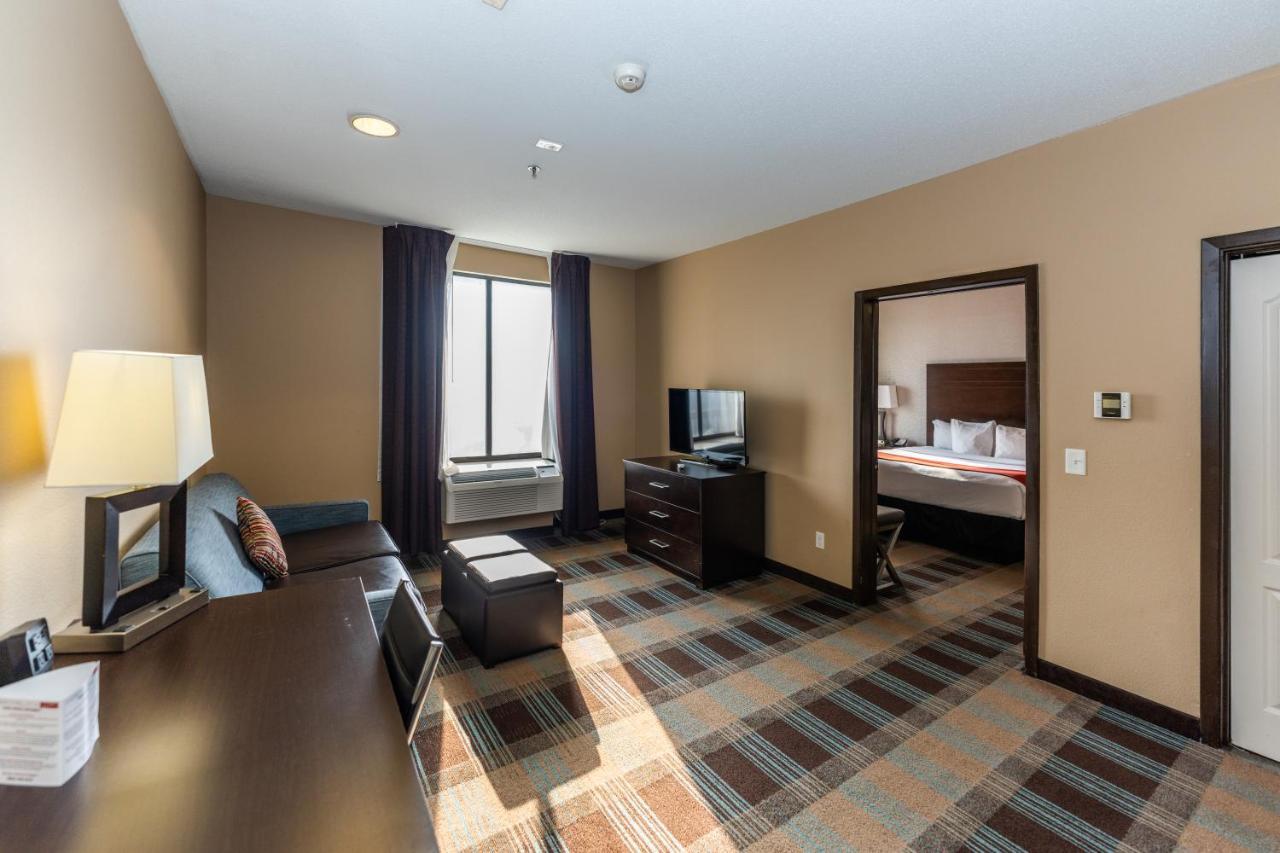 Comfort Suites Houston West At Clay Road Exteriör bild
