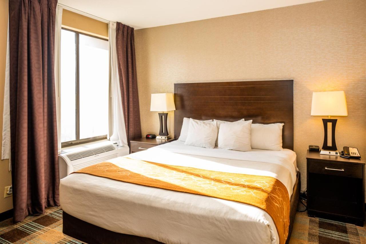 Comfort Suites Houston West At Clay Road Exteriör bild