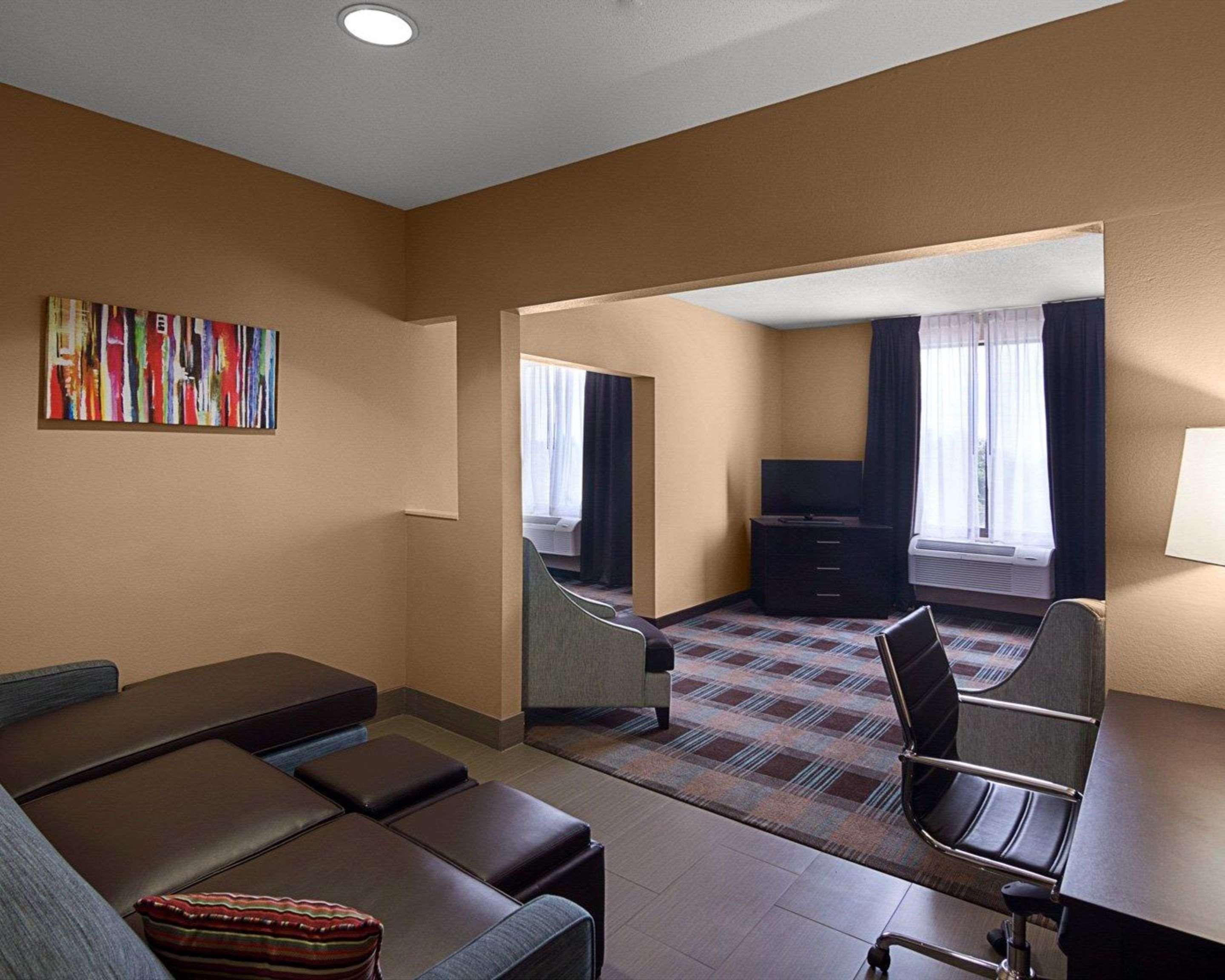 Comfort Suites Houston West At Clay Road Exteriör bild